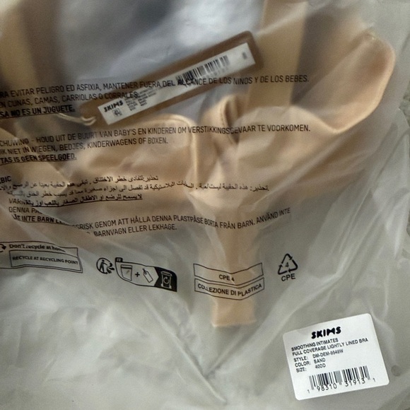 [Skims] NWT Smoothing Full Coverage Lightly Lined Bra - Picture 8 of 8